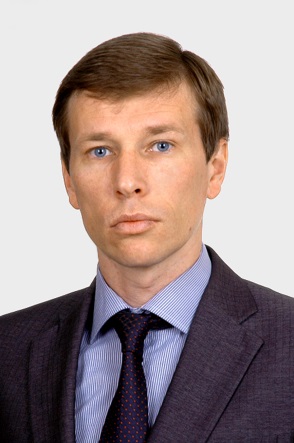 Юрий Саляхудинов
